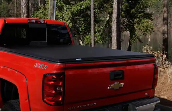 Lund 15-17 Chevy Colorado Fleetside (5ft. Bed) Hard Fold Tonneau Cover - Black Order Now