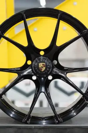 Fast Shipping Vossen X Champion RS74 21X12.5 / ET48 / Gloss Black Wheel / Centerlock / 911 GT3RS 991 - Rear