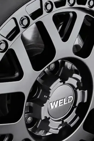 Ford Racing 21-25 Bronco (Excl Bronco Raptor) 17x8.5in Weld Cinch W104 Black Wheel Brand New